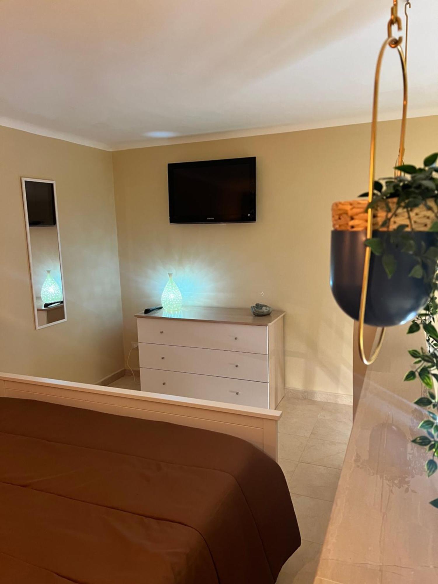 Piazzetta 42 Holiday Room Trani Kültér fotó